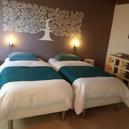 Le Grangeon Bed & Breakfast Cruis Екстериор снимка