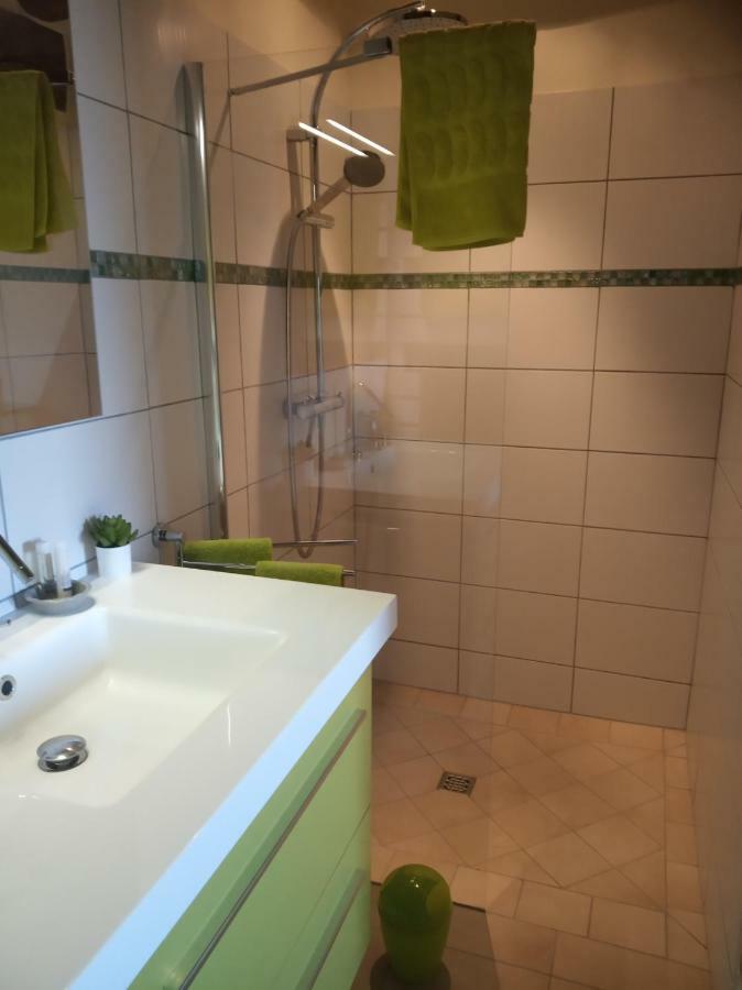 Le Grangeon Bed & Breakfast Cruis Екстериор снимка